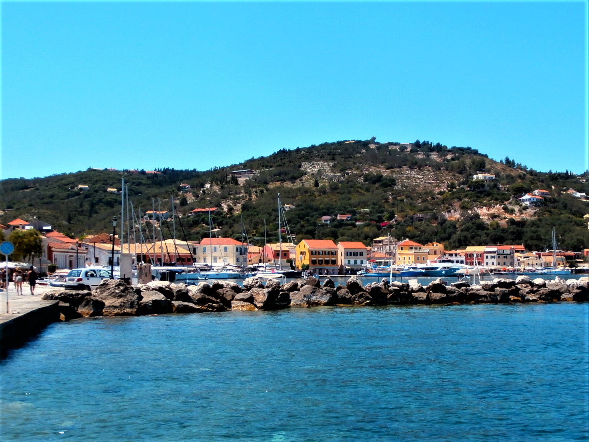 Haven van Gaios, hoofdstad van Paxos. (eigen foto)